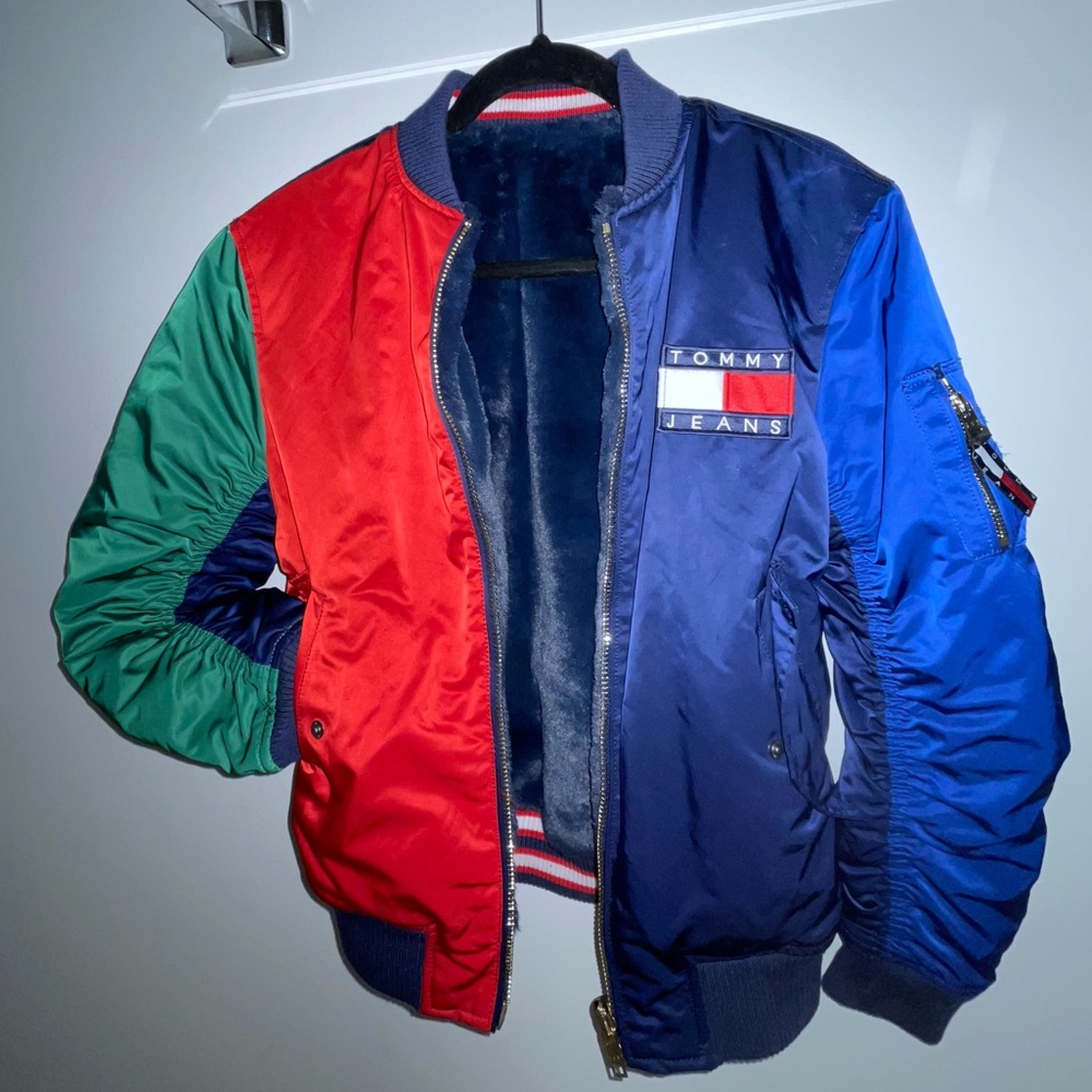Unisex LIMITED EDITION Tommy Hilfiger Color block Reversible bomber